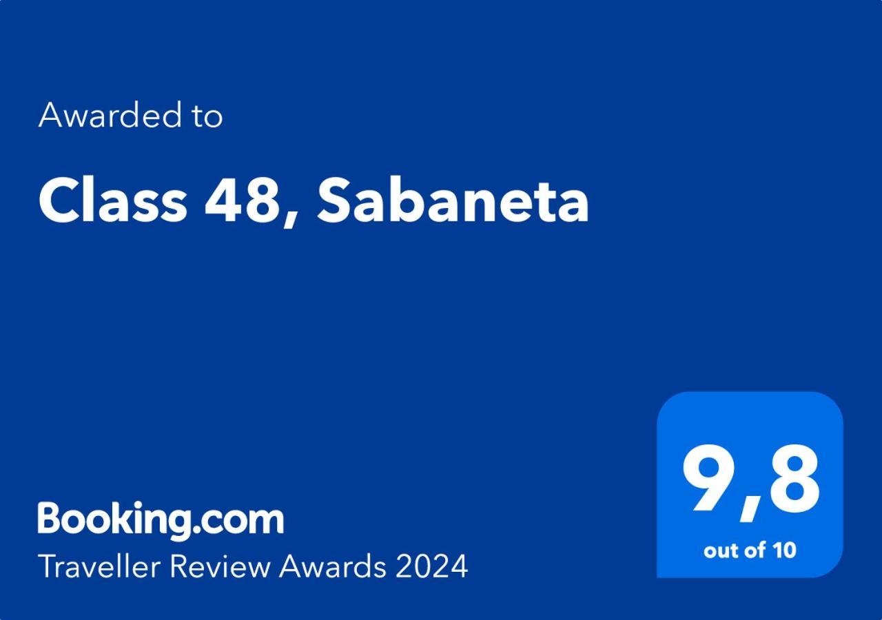 Class 48, Sabaneta Eksteriør bilde